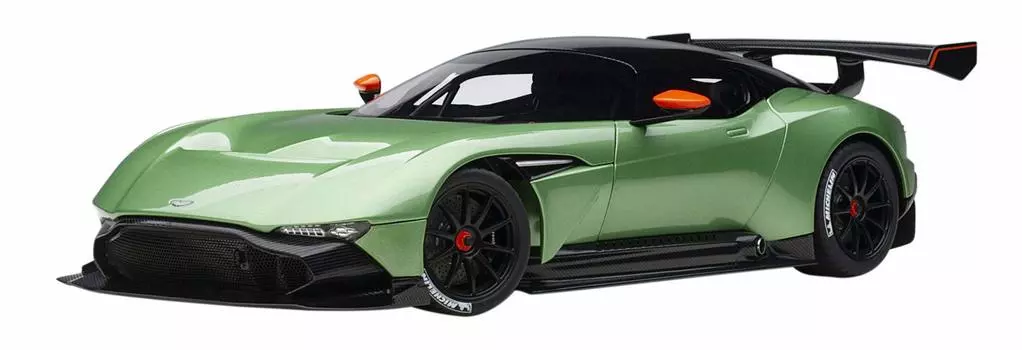 AUTOart Aston Martin Vulcan Metallic Green Finished Product 1/18