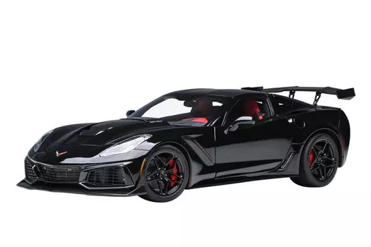 AUTOart Chevrolet Corvette ZR1 Черный Готовый продукт 1/18 (С7)