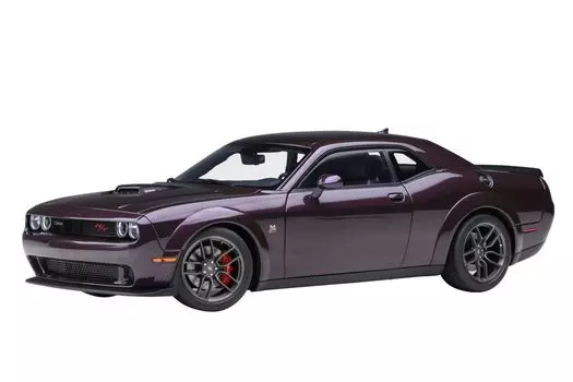 AUTOart Dodge Challenger Scat Pack Wide Body 2022 Фиолетовый Готовый продукт 1/18 R/T HELLRAISIN/Металлик
