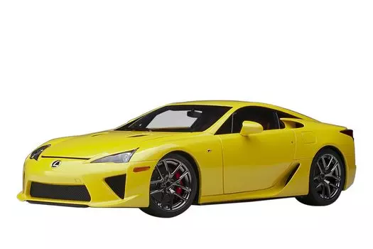 AUTOart Lexus LFA Завершенный продукт 1/18 (Жемчужно-желтый) жёлтый