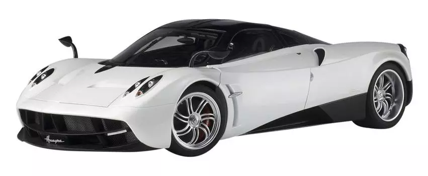 AUTOart Pagani Huayra Белый 1/12 белый