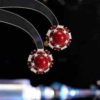 Autumn and winter light luxury personalized fashion versatile earrings s925 silver needle Ankola red earrings flowering pearl stud earrings