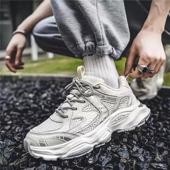 Autumn and winter men s thick-soled heightening dad shoes with fleece and fleece warm cotton shoes Northeast casual sports live broadcast men s shoes 39