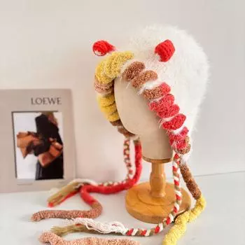 Autumn and winter thermal ear caps, hand-crocheted thickened thermal knitted hats, cute little monster plush hats, female tide M56-58cm зелёный