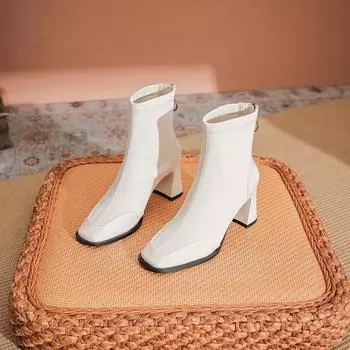 Autumn and winter thick heel Martin boots female Internet celebrity with skirt high sense foreign style jacquard small short boots thin boots 34 чёрный