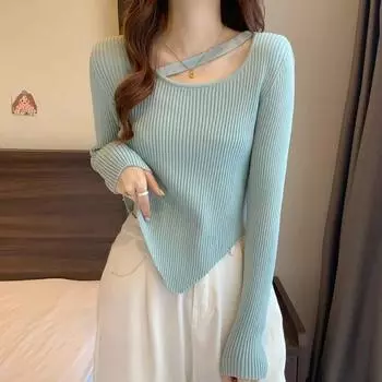 Осень и зима Тонкий облегающий свитер с длинными рукавами и низом, модный дизайн, небольшой асимметричный короткий свитер для женщин One size