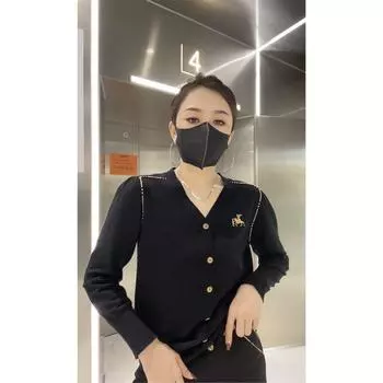 Autumn and Winter V-neck Slim-Fit Cardigan Casual All-Matching Tops Black M