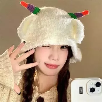 Autumn and winter warm cover head, ear protection to show the face, little fisherman wool hat, cute lamb ears plush knitted hat children M56-58cm