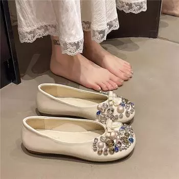 Autumn new fashion casual versatile women s soft-soled round head shallow mouth single shoes rhinestone Mary Jane shoes 35