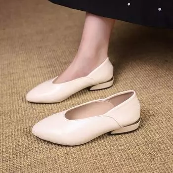 Autumn new flat bottom soft surface low heel comfortable versatile light mouth retro simple two wear beans 35 бежевый