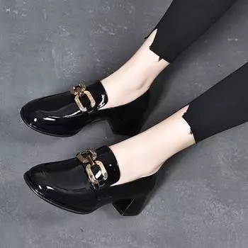 Autumn new one-pedal fashionable small single shoes round head thick heel cow patent leather square buckle women s shoes 35