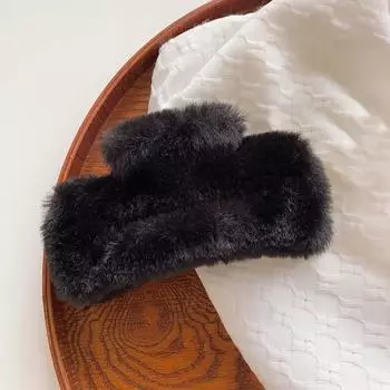 Autumn Winter Plush Hair Claw for Women Large Hair Clips Solid Color Barrettes Adult Girls Shark Clip Korean Hair Accessories Size fits all