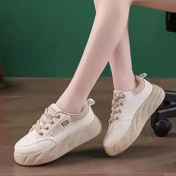 Осенняя женская обувь Скейтерская обувь Новая повседневная универсальная белая обувь на платформе Оригинальная обувь на платформе, увеличивающая рост 35