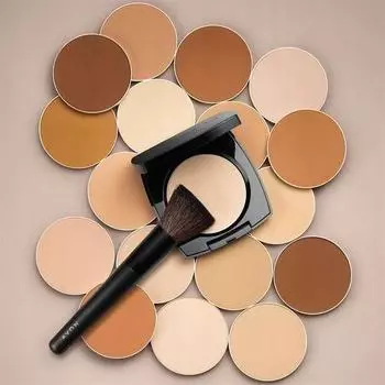 Avon True Pressed Powder Golden Light Shade 15G