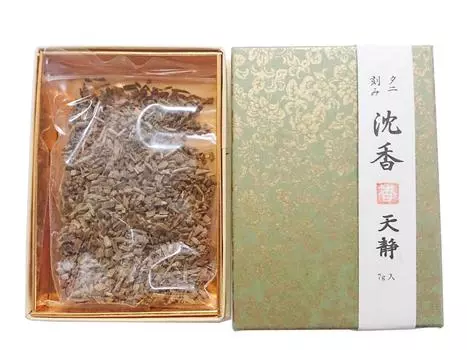 Awaji Umekundo Incense Tani Agarwood Tensei 7g Chopped Incense Inni Indonesian agarwood (Indonesian agarwood, agarwood, aloeswood) #952