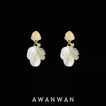 Awan Wan Spring Flower ~ Fairy Young Adult Shell Element Petal Stud Earrings Fashionable Face Slimming Ear Clip A pair of stud earrings