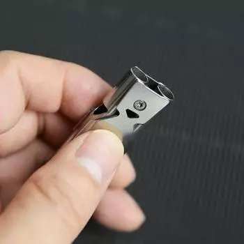 Аварийные свистки для выживания Двойные трубки Свисток высокой громкости с брелоком для кемпинга, пешего туризма