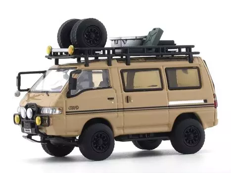 Автоботы Mitsubishi Delica Star Wagon Mini Car Khaki с аксессуарами AUTOBOTS MITSUBISHI DELICA STAR WAGON 4X4 KHAKI LHD P35 1/64 хаки