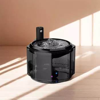 Автоматический диспенсер для воды для кошек для использования в помещении с фильтрацией чёрный