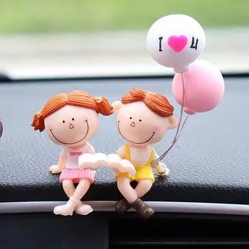 Автомобиль Милые Пары Украшение Модель Поцелуй Воздушный Шар Фигурка Украшение Интерьера Авто Розовая Фигурка Приборной Панели Аниме Аксессуары Для Автомобилей Подарки