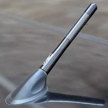 Автомобильная антенна из углеродного волокна с короткой мачтой для Suzuki Vitara Swift Ignis SX4 Alto Grand Vitara Jimny S-cross Baleno Ertiga чёрный