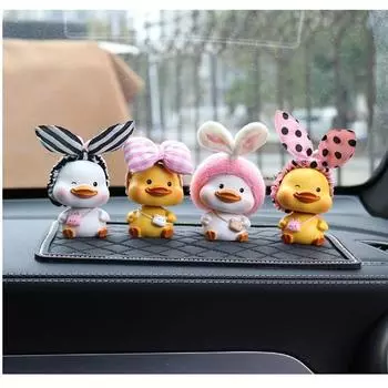 Автомобильные украшения, милая повязка на голову с бантом из смолы, утка, качающая головой, кукла, украшение автомобиля, мультяшные автомобильные аксессуары для интерьера 1PCS