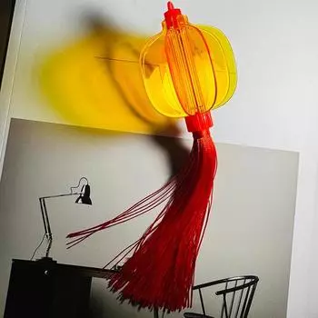 Автомобильный ароматизатор Автомобильный парфюм Подвеска Аромат Ароматерапия Украшение Масляный диффузор Парфюм Подвеска Красный Фонарь Дизайн Для Женщин И жёлтый