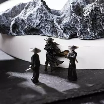 Автомобильный орнамент, скульптура мини-рейнджера, декор странствующего рыцаря, символ мужества, автомобильные аксессуары, уникальное украшение приборной панели для любителей кунг-фу 2cm B белый