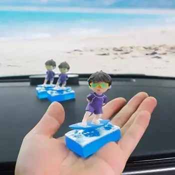Автомобильный орнамент Surf Boy Симпатичный центральный пульт управления приборной панелью Симпатичный светящийся креативный орнамент Автомобильные аксессуары Интерьерная фигурка