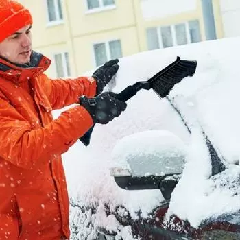 Автомобильный скребок для льда и щетка, автомобильный скребок для снега и льда, эргономичный пенопластовый скребок для очистки окон от снега, для внедорожников чёрный