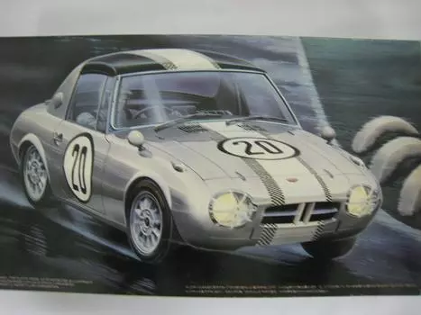 Автомобиль-победитель Toyota S800, спецификация Тодзиро Укитани с шелкографией, 65 GT-1 серебряный