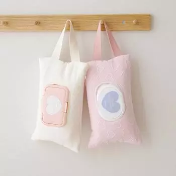 Аксессуары для детской коляски Влажные салфетки в форме сердца Чехол для извлечения салфеток Коробка для переносных ручных сумок для хранения Подвесная сумка для новорожденных для коляски