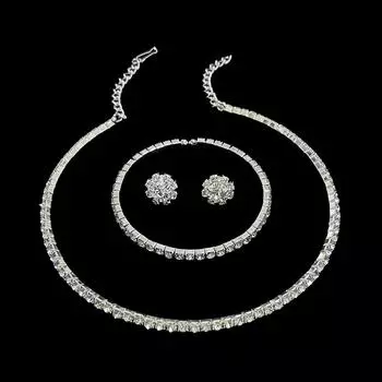 Аксессуары, комплект из трех украшений, женское ожерелье, универсальный изысканный стиль. серебряный