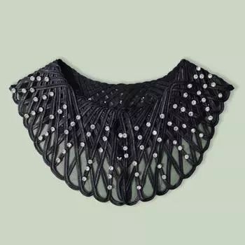 Ажурная сетка с кружевом, вышитая бисером и бриллиантами, накладной воротник, уменьшающий возраст куклы, декоративный воротник