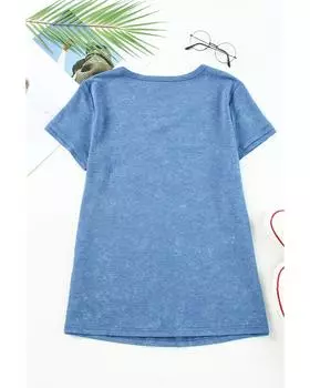 Azura Exchange Graphic Print V Neck T-Shirt with American Flag Cow Head Design S небесно-голубой