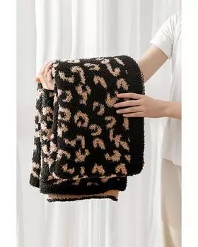 Azura Exchange Вязаное одеяло с леопардовым узором - 127*152 см ONE SIZE чёрный