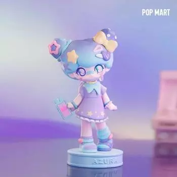 Azura Figure Macaroons