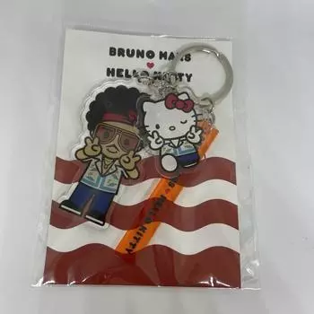 Б/у брелок BRUNO MARS x HELLO KITTY Pop-up Store Limited