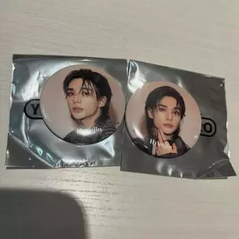 Б/у Stray Kids HYUNJIN YOUR HERO SEASON S GREETINGS MUSEUM Официальный набор значков MD Can ЯПОНИЯ HMV Limited