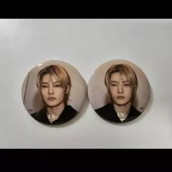 Б/у Stray Kids В МУЗЕЕ ВАШЕГО ГЕРОЯ ПОЗДРАВЛЕНИЯ В СЕЗОНЕ Официальный набор значков MD Can ЯПОНИЯ HMV Limited