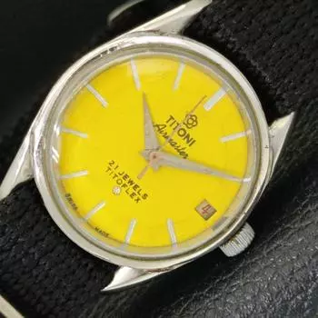 Б/у TITONI AIRMASTER TITOFLEX 2409 ШВЕЙЦАРСКИЕ МУЖСКИЕ ЧАСЫ С ДАТОЙ И ЖЕЛТЫМ ЦИФЕРБЛАТОМ a432183-2 R110-a432183
