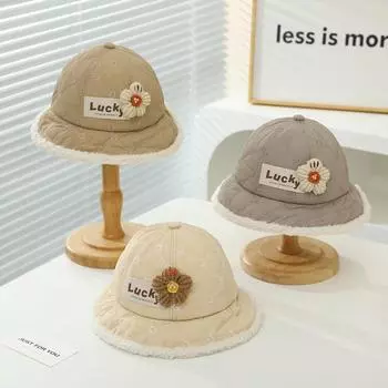 Baby bucket hat autumn and winter cute flowers super cute ear protector hat infant baby travel warm hat tide 48CM is suitable for 6-24 months хаки