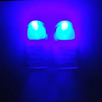 Baby Care Finger magic toy Finger light magic toy Magic props Thumbs light Kids Toys Super Magic Kids Gifts Baby Gifts красный