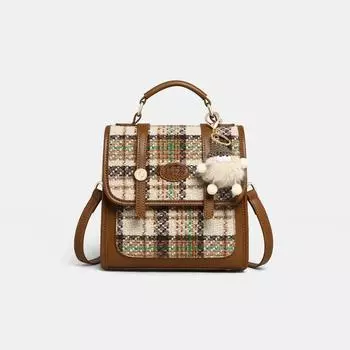 Backpack Female Fashion High School Student Bag Simple Light Outdoor Travel Travel Bag