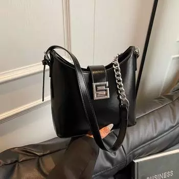 Bag new shoulder bag casual fashion simple high sense niche underarm bag retro commuter messenger bag чёрный