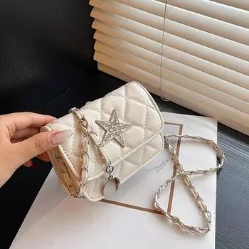 Bag simple casual messenger bag retro commuter shoulder bag bag 2024 summer new simple fashion small square bag чёрный