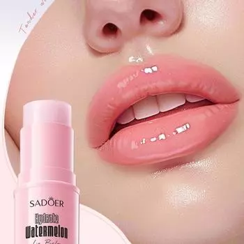 Бальзам для губ с арбузом Осветляет губы и предотвращает сухость губ Подходит для всех типов кожи Идеальный рождественский подарок 4.5g