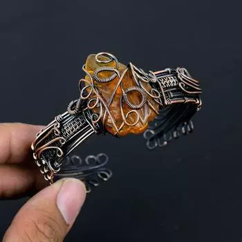 Балтийский янтарный драгоценный камень Чистая медная проволока, обернутая вручную манжета / браслет для подарка Adjustable оранжевый