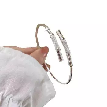 Бамбуковый браслет с высокой посадкой, женские аксессуары из белой меди, сладкие и свежие, простое матовое отверстие, новый браслет с гладким лицом Adjustable size