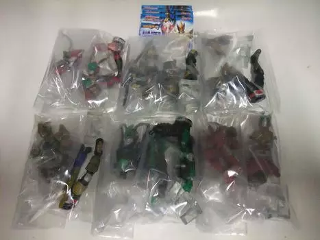BANDAI Gashapon Kamen Rider Action Pose 4 Камен Райдер Лезвие Всего 6 типов